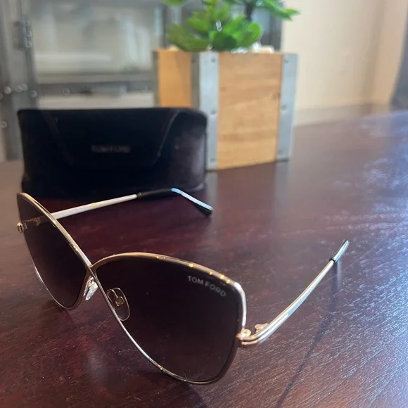 Tom Ford Cat Eye Sunglasses Gold Metal Brown Gradient Lens Luxury Designer TF - Picture 5 of 5